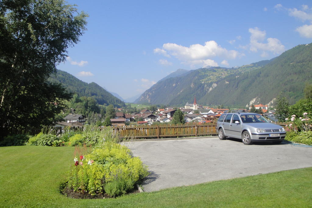 Appartements Zerzer Ried im Oberinntal Exterior foto